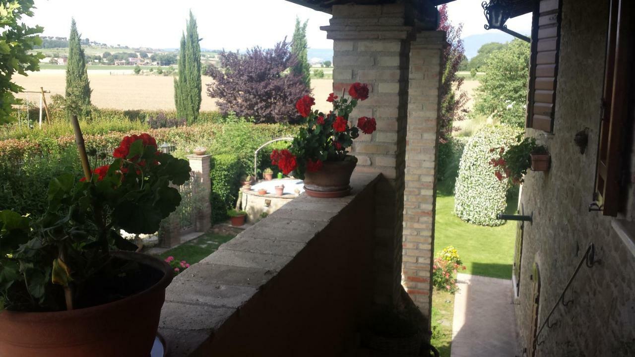 Villa Casa La Quiete Torgiano Esterno foto