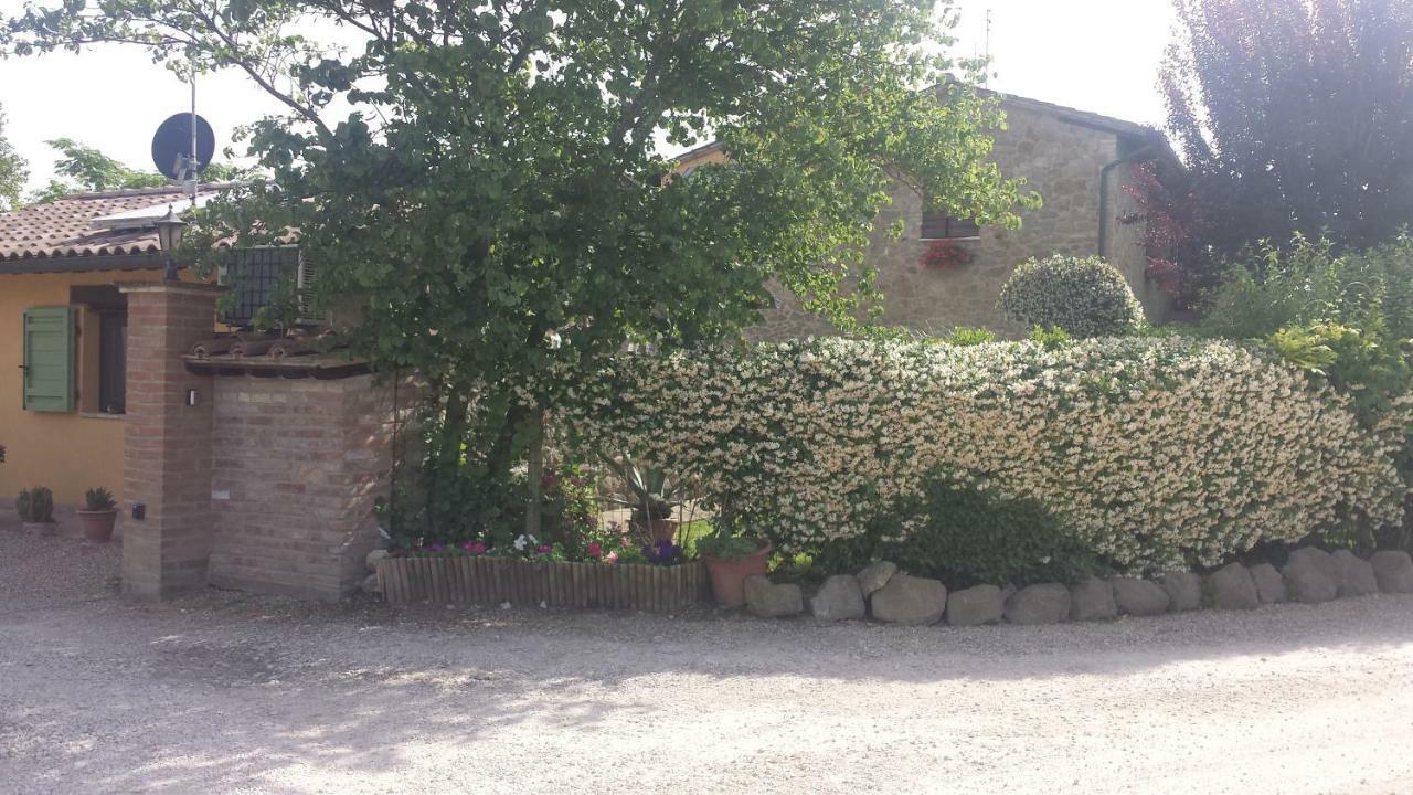 Villa Casa La Quiete Torgiano Esterno foto
